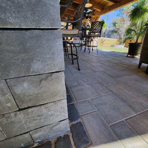 Custom outdoor kitchen and patio installation in Knoxville TN