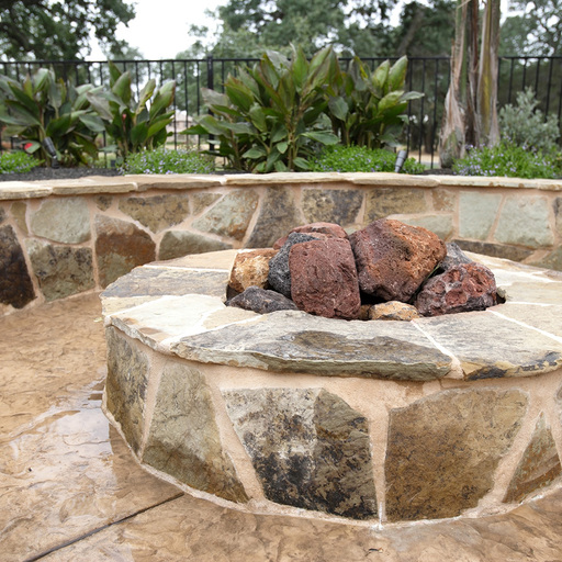 Firepit, Patio, and Retaining Wall Seat in Knoxville