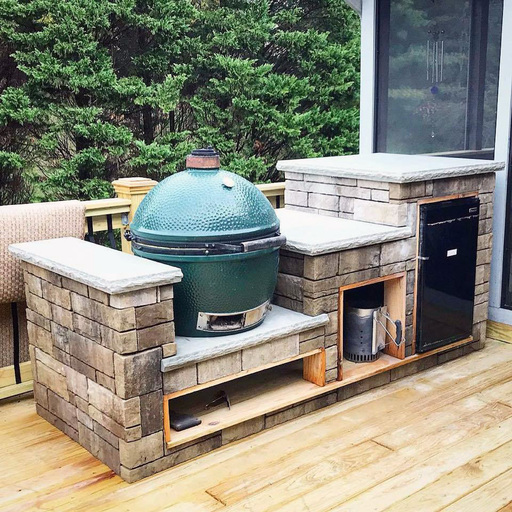 custom outdoor kitchen